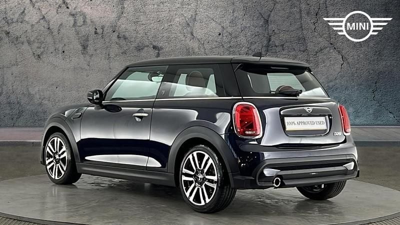 Used Mini Cooper Exclusive 134 HP (98 kW) 2023 Black Hatchback