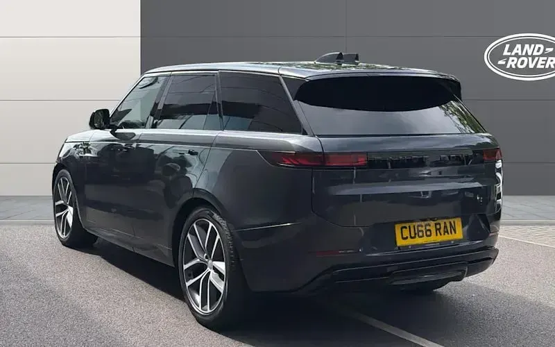 Used Land Rover Range Rover Sport SE Dynamic 300 HP (220 kW) 2026 SUV