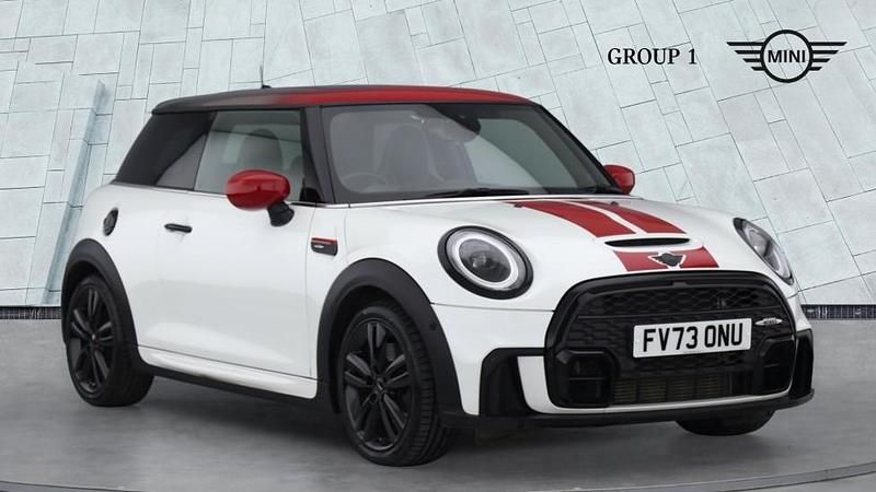 Usado Mini Cooper S Premium Plus 178 HP (130 kW) 2023 Branco Citadino