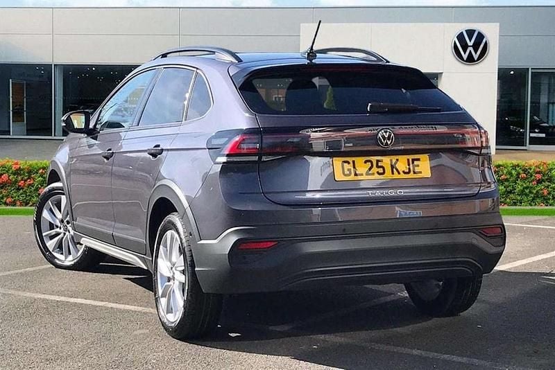 Usado VW Taigo Match 95 HP (69 kW) 2025 Cinzento SUV