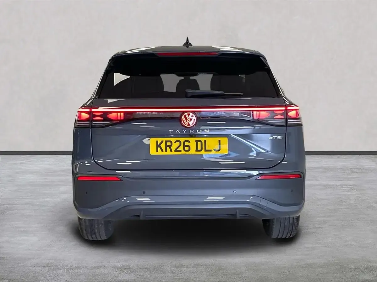 New VW Touran Match 150 HP (110 kW) 2026 Grey MPV