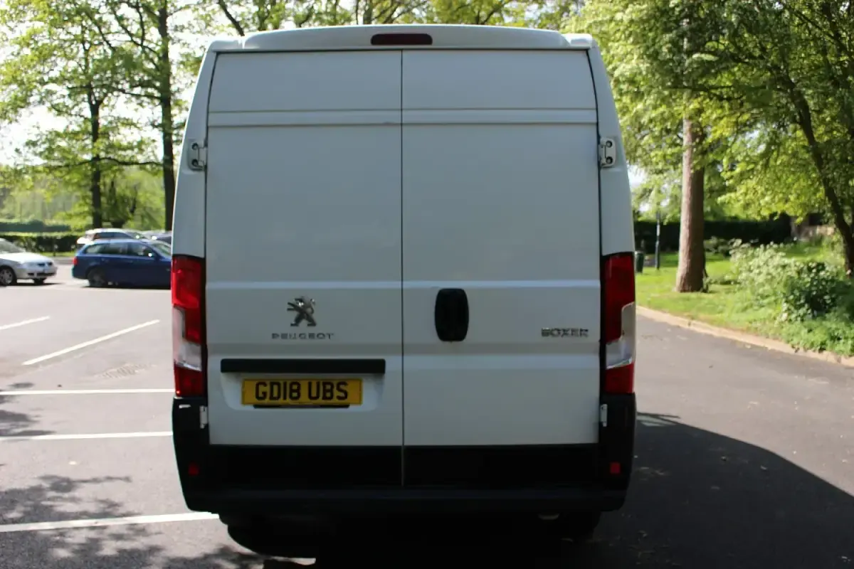 Used Peugeot Boxer 2018 White Van