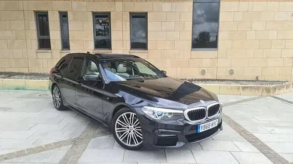 Used BMW 520 M Sport 187 HP (137 kW) 2018 Black Estate
