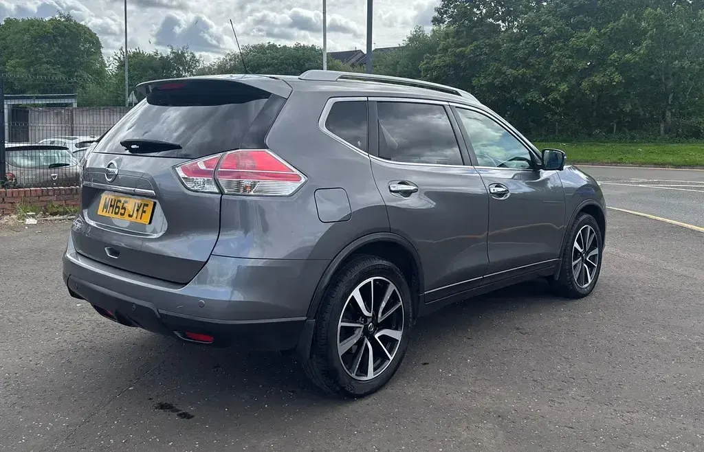 Used Nissan X-Trail N-TEC 130 HP (95 kW) 2015 Grey SUV