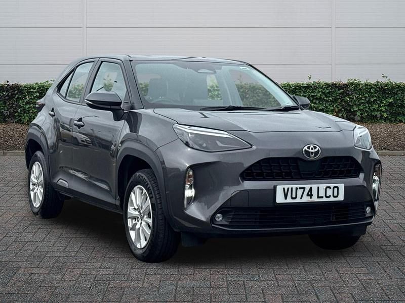 Second-hand Toyota Yaris Hybrid 2024 Gri Hatchback