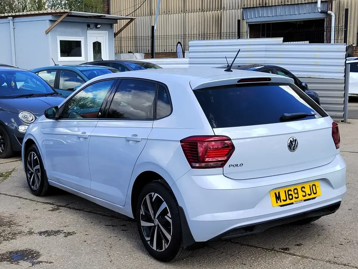 Used VW Polo Beats 94 HP (69 kW) 2019 Silver Hatchback