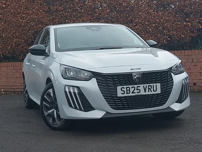 Used Peugeot 208 Style 101 HP (74 kW) 2025 White Hatchback
