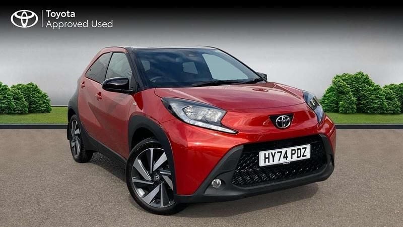Chili red bitone Used 2024 Toyota Aygo Style Hatchback | £14,867 (Fair price) - Image 1/4