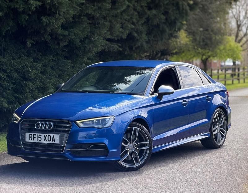 Begagnad Audi A3 310 HK (228 kW) 2015 Blå Sedan