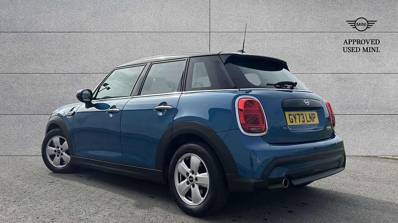 Used Mini Cooper Classic 134 HP (98 kW) 2023 Blue Hatchback