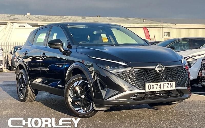 Black Used 2025 Nissan Qashqai Acenta Premium SUV | £24,301 (Fair price) - Image 1/4