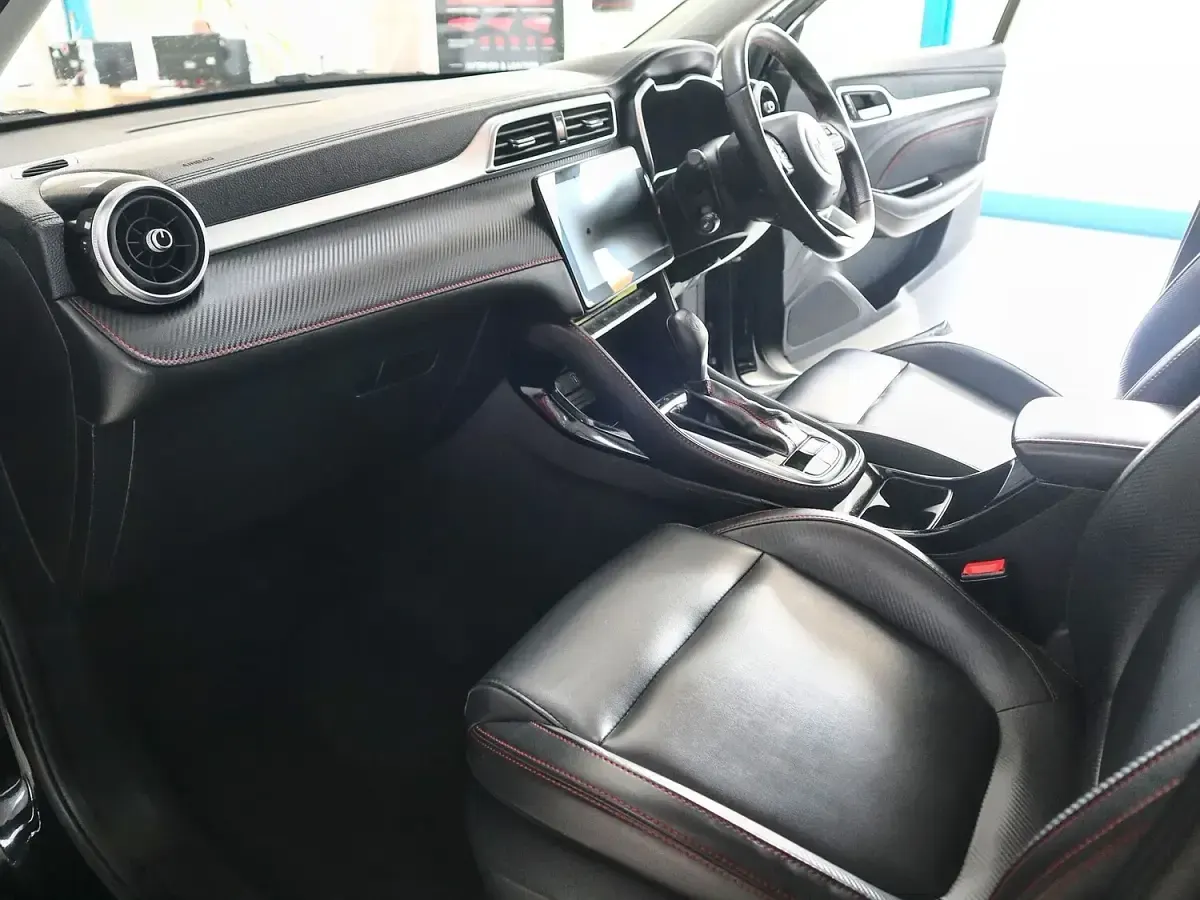 Used MG ZS Exclusive 111 HP (81 kW) 2022 Black SUV