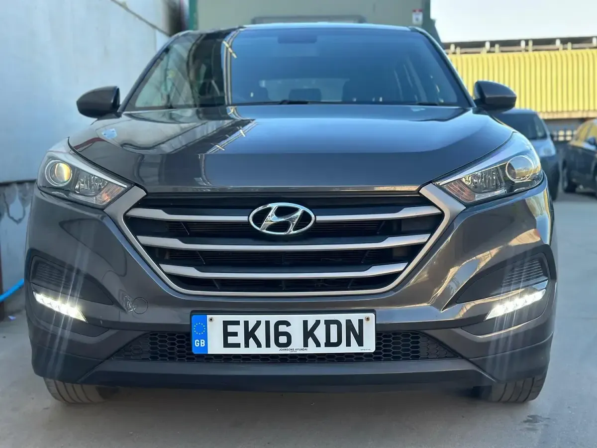 Used Hyundai Tucson 177 HP (130 kW) 2016 Grey SUV
