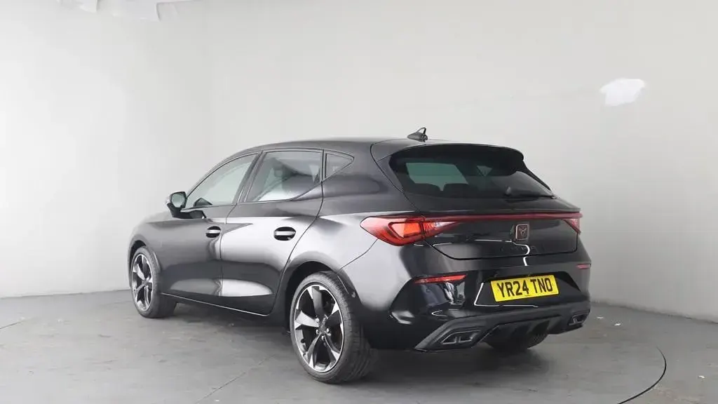 Used Cupra Leon 150 HP (110 kW) 2024 Black Hatchback