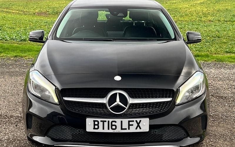 Used Mercedes A180 Premium 109 HP (80 kW) 2018 Hatchback