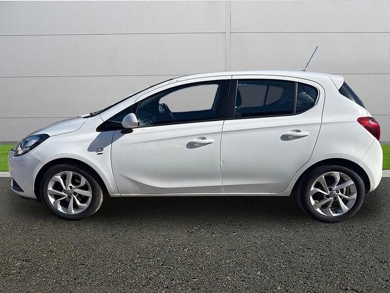 Used Vauxhall Corsa 2015 White Hatchback