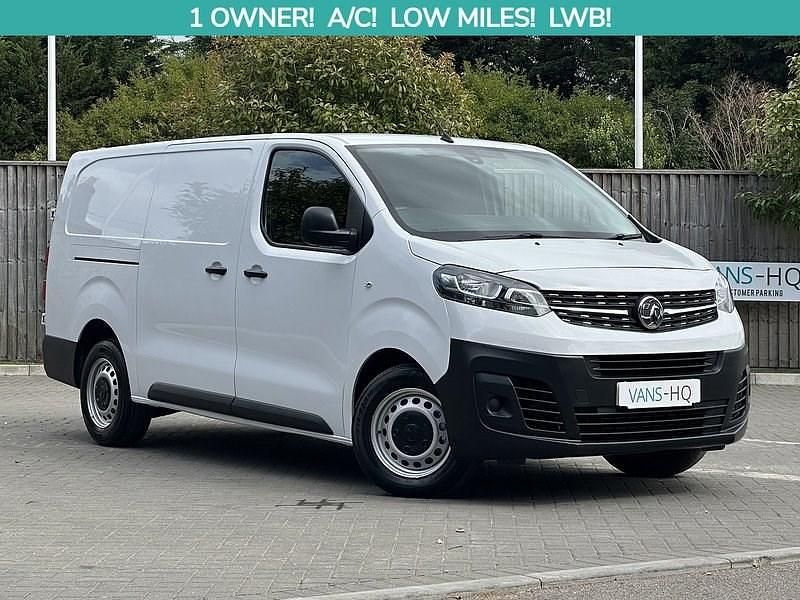 White Used 2023 Vauxhall Vivaro Van | £13,445 (Good price) - Image 1/4