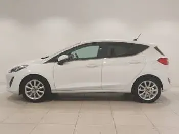 Used Ford Fiesta Titanium 100 HP (73 kW) 2019 White Hatchback