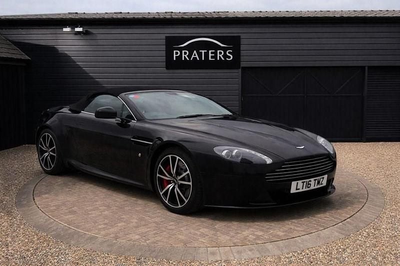 Used Aston Martin V8 Vantage 420 HP (308 kW) 2016 Black Cabriolet