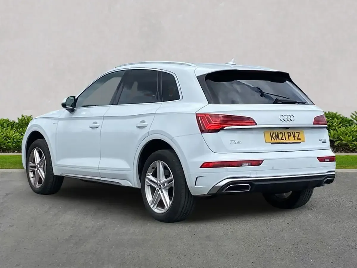 Used Audi Q5 S-Line 204 HP (150 kW) 2021 White SUV