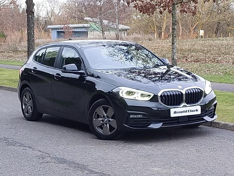 Used BMW 116 Comfort Edition 116 HP (85 kW) 2022 Black Hatchback