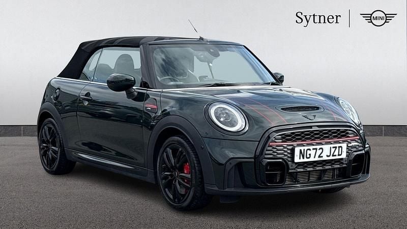 Used Mini John Cooper Works 228 HP (167 kW) 2023 Green Hatchback