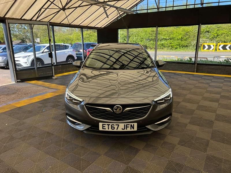Used Vauxhall Insignia Elite 165 HP (121 kW) 2018 Grey Estate