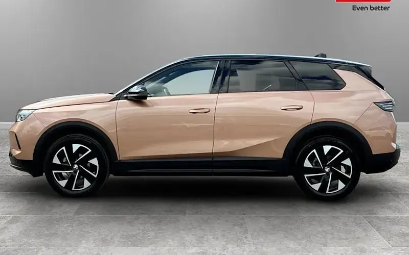 Used Vauxhall Grandland X Ultimate 136 HP (100 kW) 2025 SUV