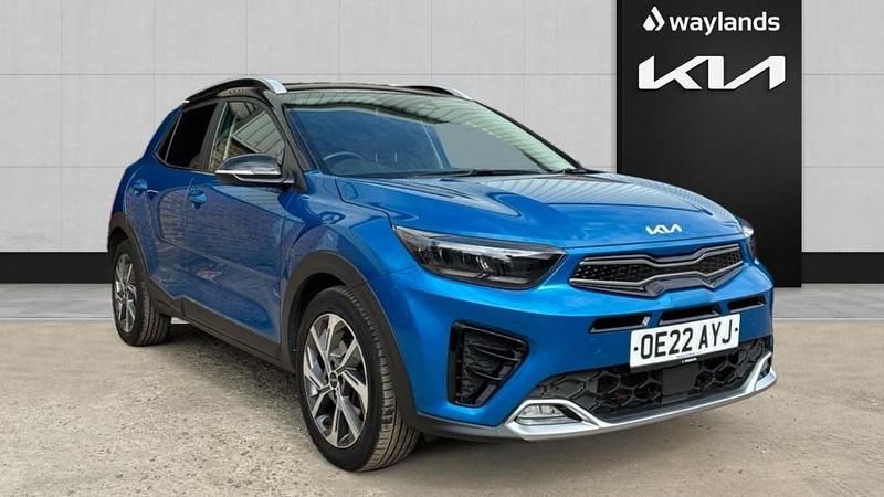 Blue Used 2022 Kia Stonic 4 SUV | £14,995 (Fair price) - Image 1/4