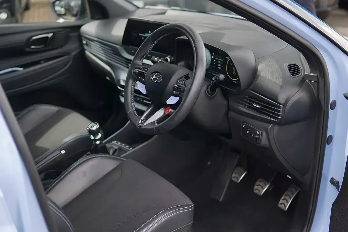 Used Hyundai i20 204 HP (150 kW) 2023 Blue Hatchback