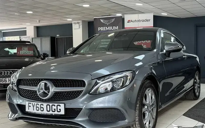 Used Mercedes C220 Premium Plus 170 HP (125 kW) 2016 Coupe