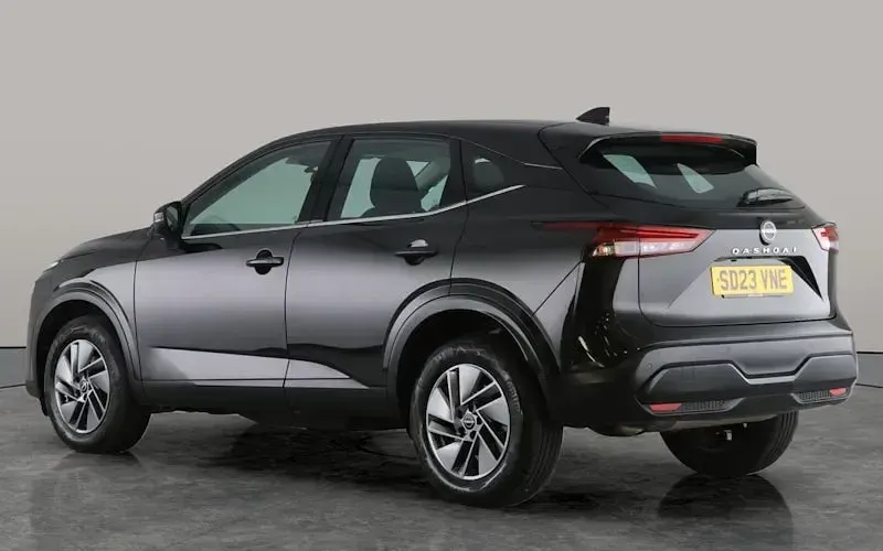 Used Nissan Qashqai Acenta Premium 140 HP (102 kW) 2023 Black SUV