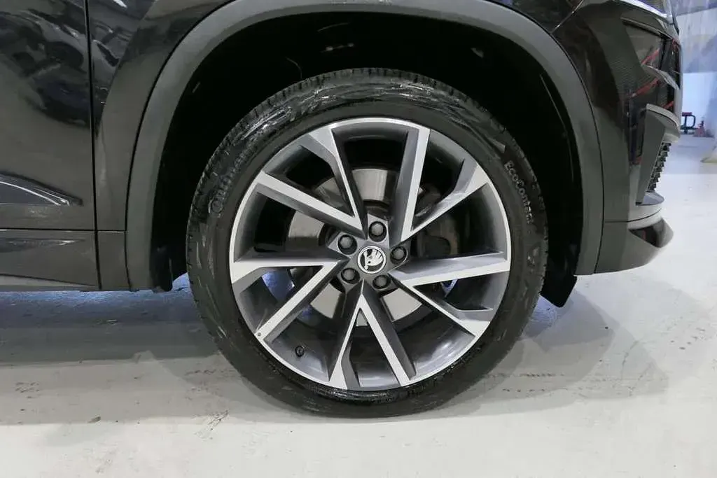 Used Skoda Kodiaq SportLine 187 HP (137 kW) 2023 Black SUV