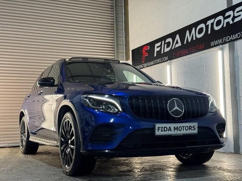 Used Mercedes GLC250 AMG line 211 HP (155 kW) 2018 Blue SUV