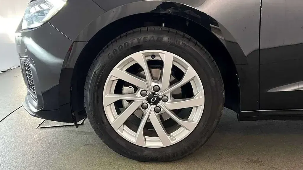 Used Audi A1 Sport 94 HP (69 kW) 2023 Black SUV