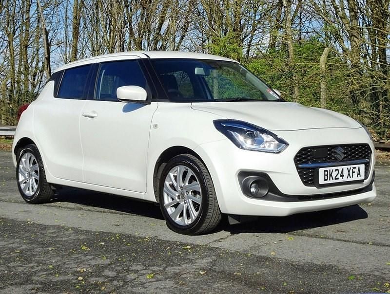 Used Suzuki Swift SZ-T 83 HP (61 kW) 2024 White Hatchback