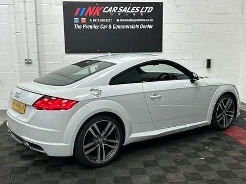 Used Audi TT S-Line 180 HP (132 kW) 2016 White Coupe