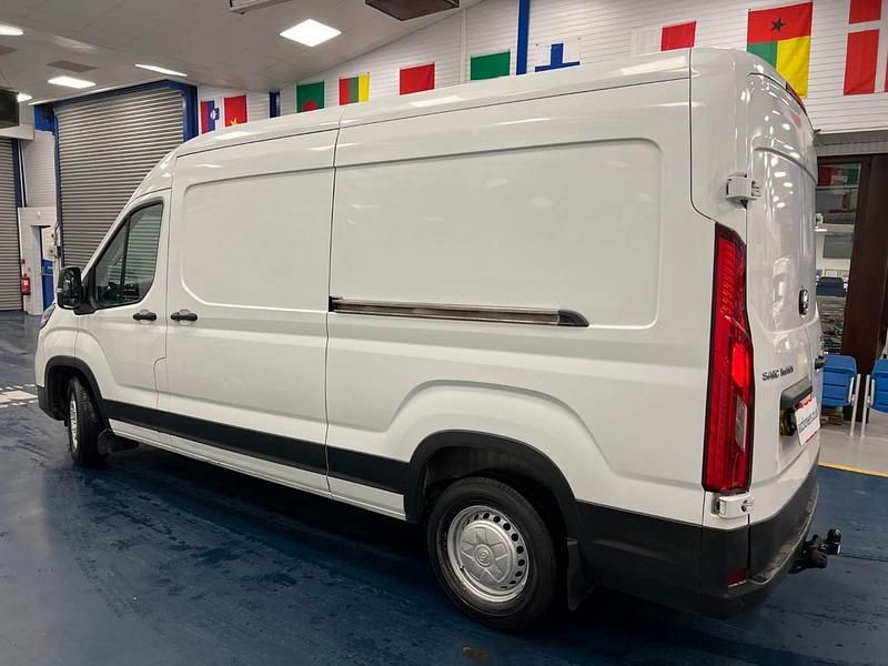 Used Maxus V90 163 HP (119 kW) 2021 White Van