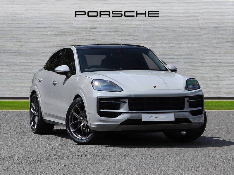 Crayon New 2025 Porsche Cayenne SUV | £99,000 - Image 1/4