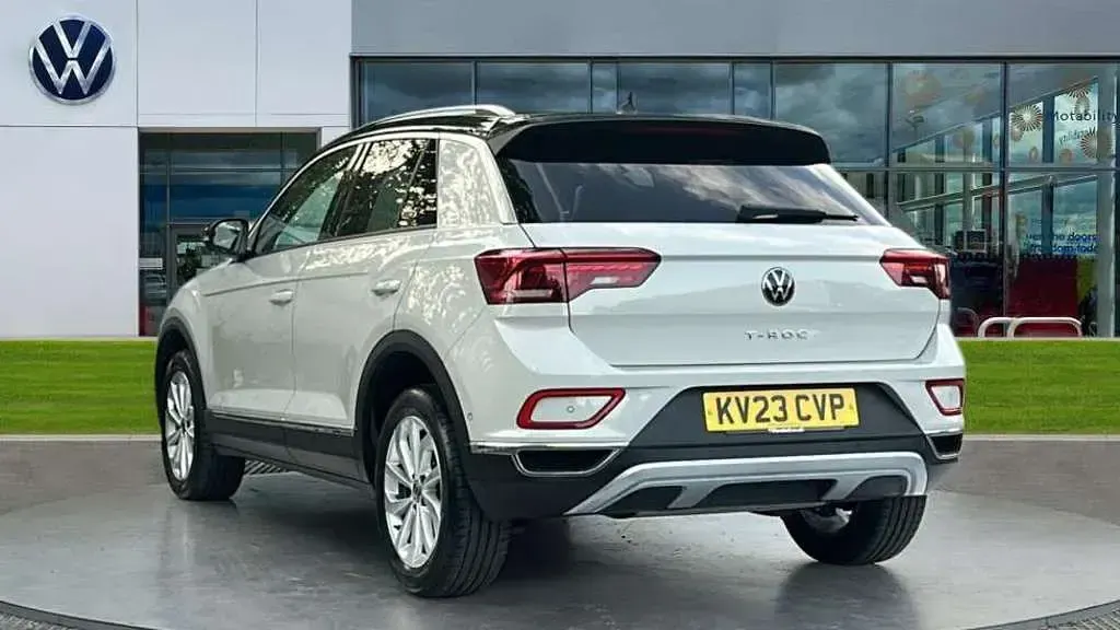 Used VW T-Roc Style 150 HP (110 kW) 2023 Ascot grey black SUV