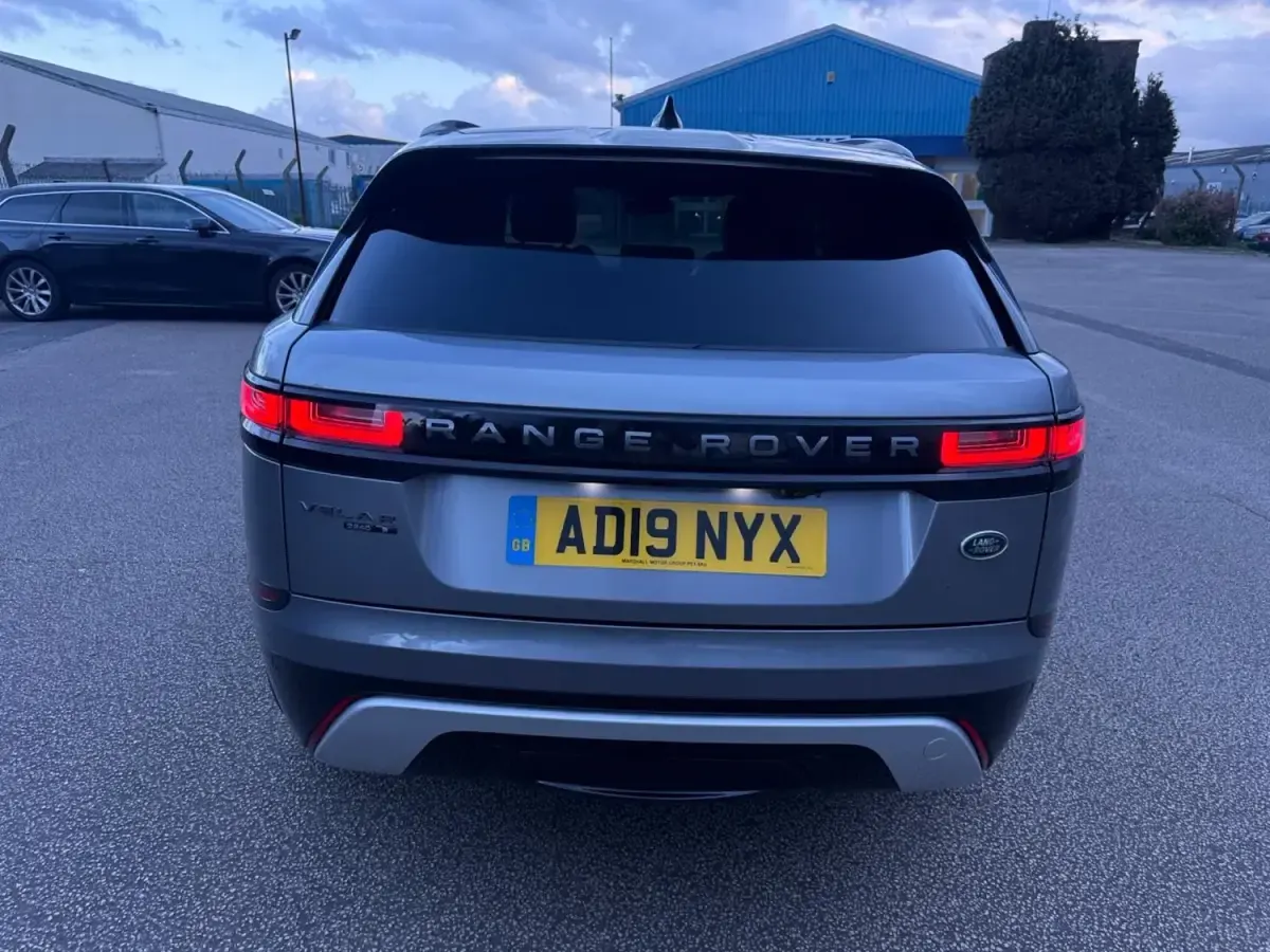 Second-hand Land Rover Range Rover Velar R-Dynamic 2019 Gri SUV