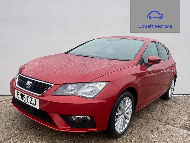 Used Seat Leon SE Dynamic 130 HP (95 kW) 2019 Red Hatchback