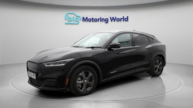 Used Ford Mustang Mach-E Standard Range 197 kW (269 HP) 2022 SUV