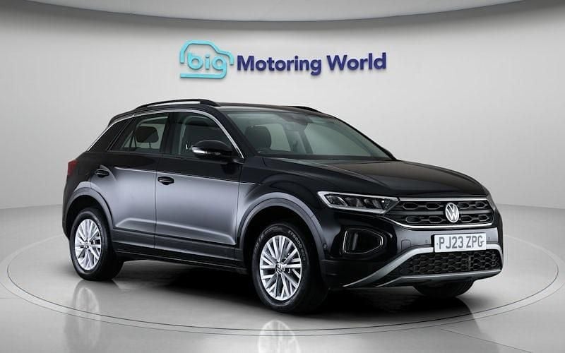 Used VW T-Roc Life 150 HP (110 kW) 2025 SUV