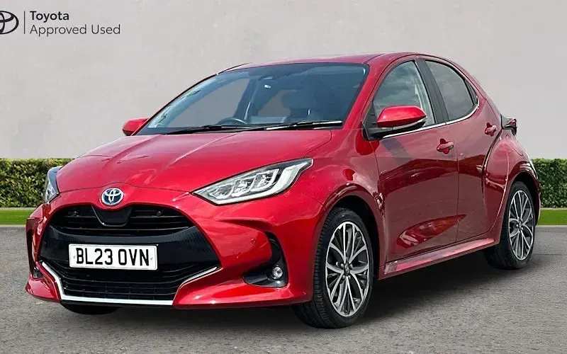 Used Toyota Yaris 116 HP (85 kW) 2025 Hatchback