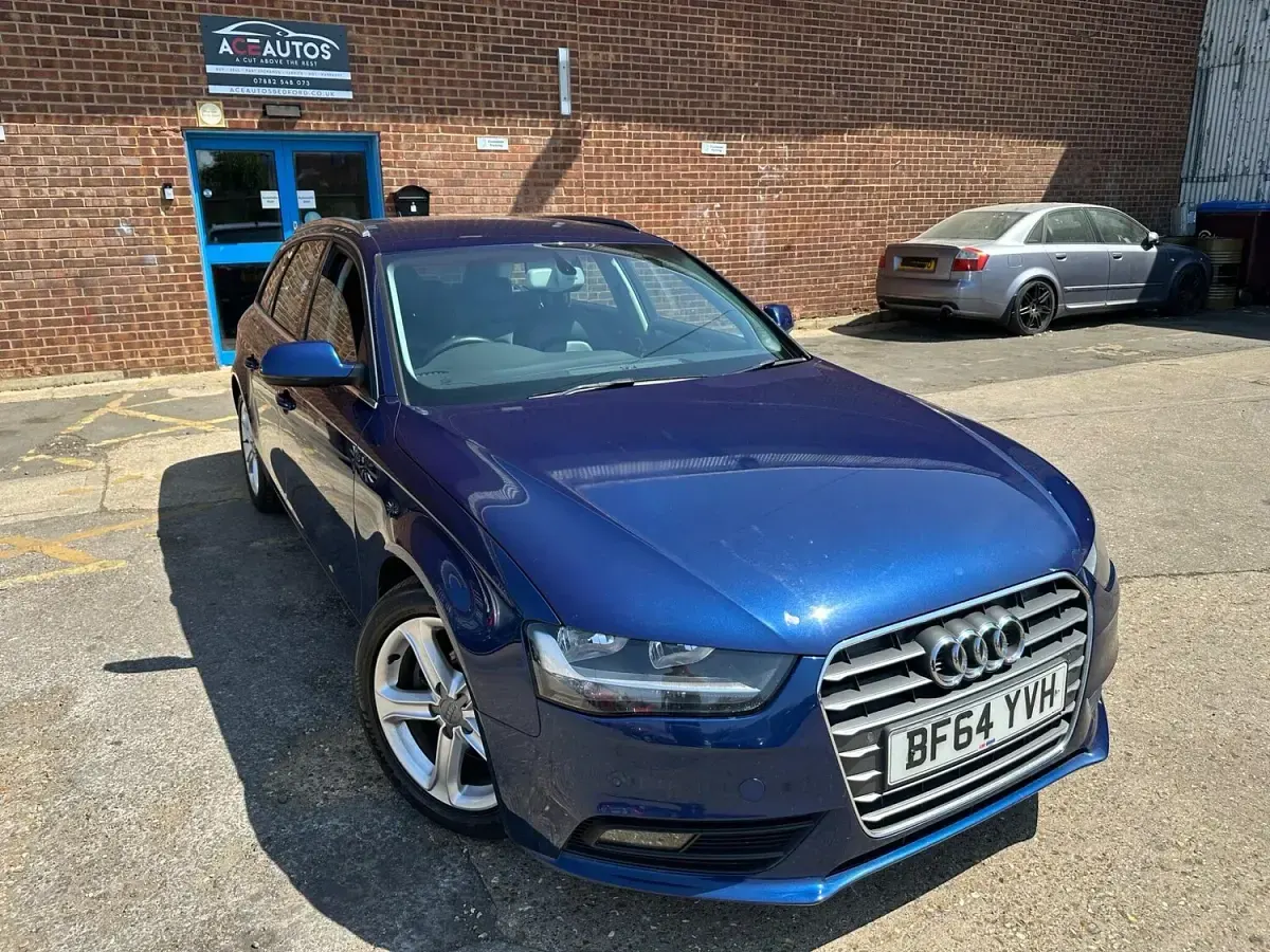 Used Audi A4 163 HP (119 kW) 2014 Blue Estate