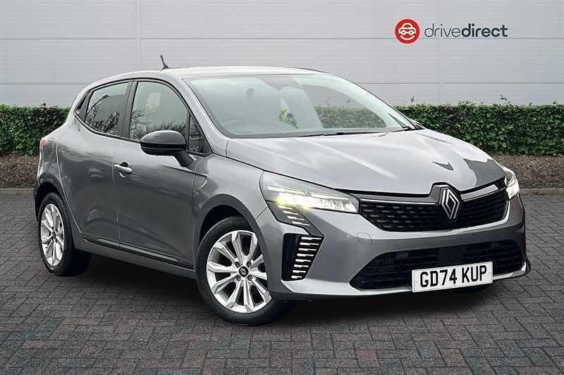 Used Renault Clio V Evolution 90 HP (66 kW) 2025 Grey Hatchback