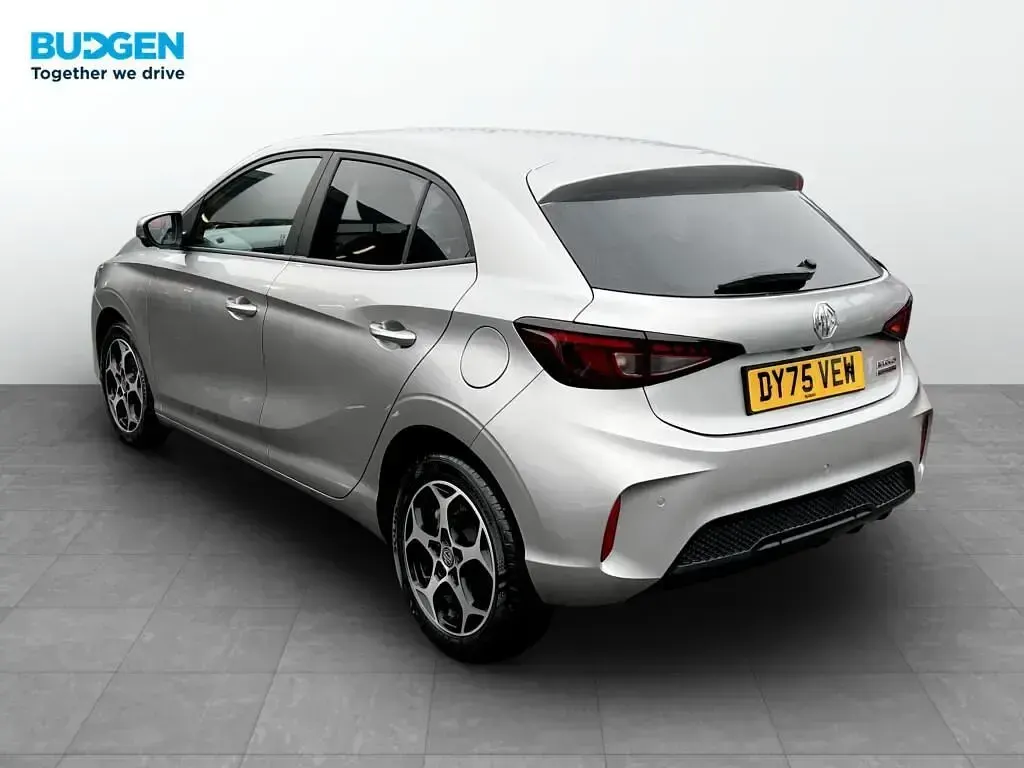 Nuevo MG MG3 Trophy 194 CV (142 kW) 2026 Plateado Utilitario