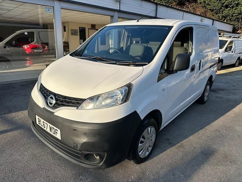 Used Nissan NV200 Acenta 2017 White MPV