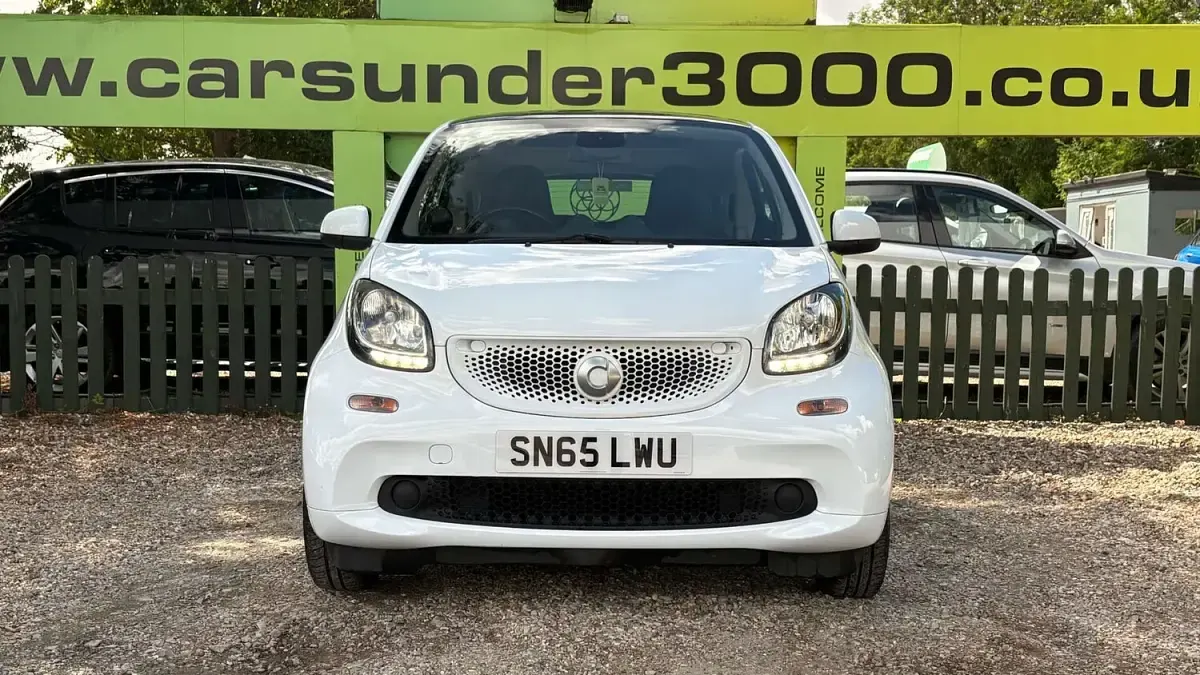 Used Smart ForTwo Coupé Premium 90 HP (66 kW) 2015 White Coupe